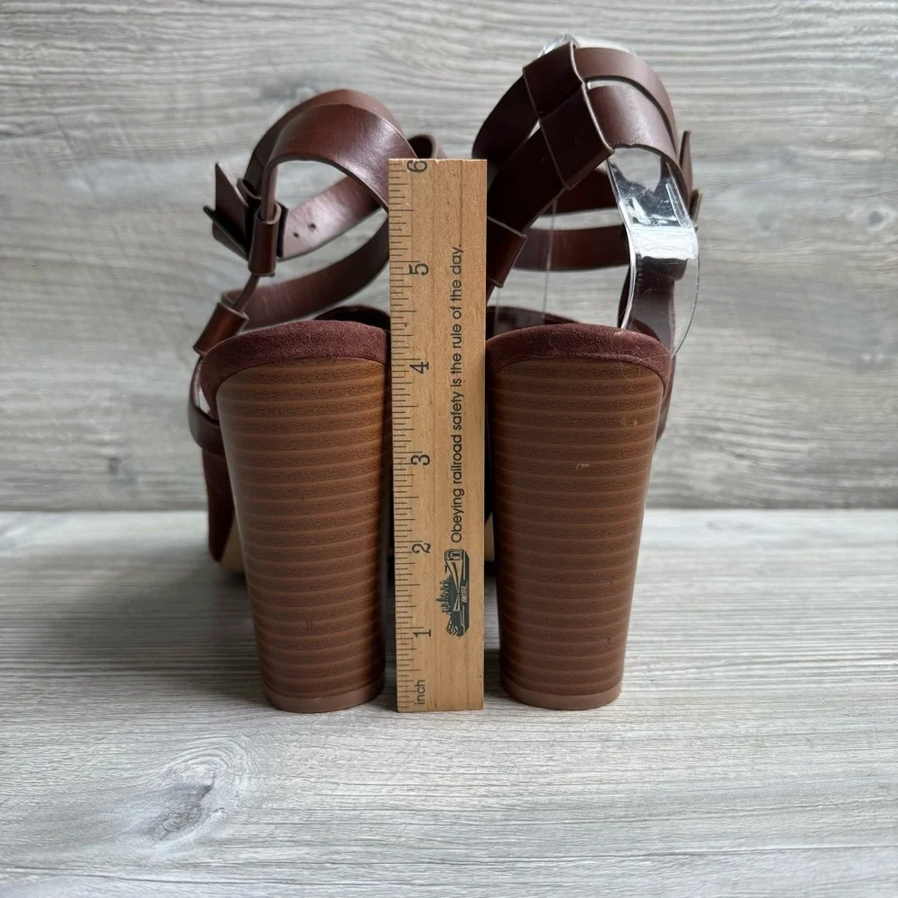 Shoe dazzle Ella Brown Strappy Women's stacked block Heels size 8